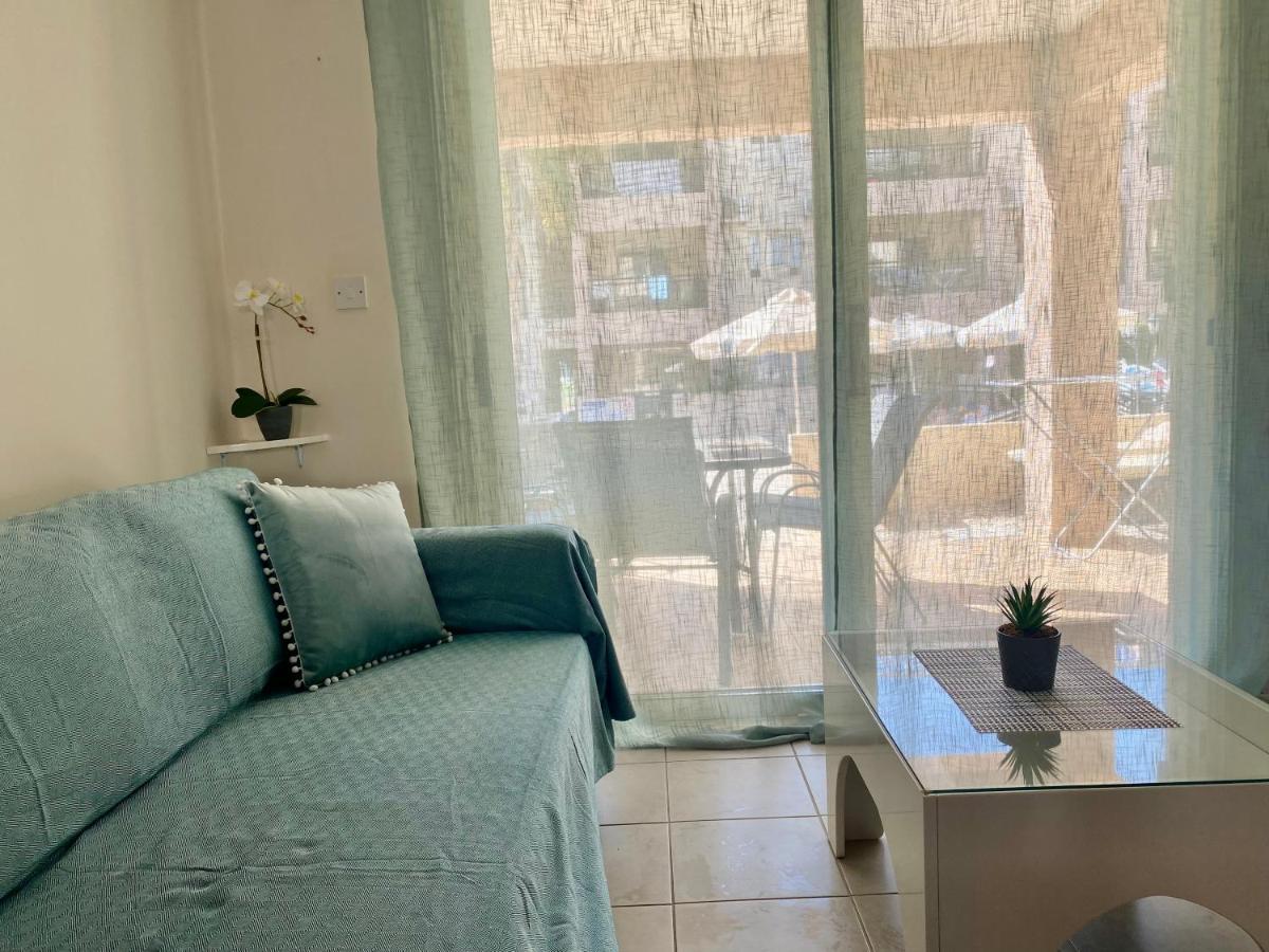 Royal Seacrest F G5 Ground Floor Apartment Paphos ภายนอก รูปภาพ