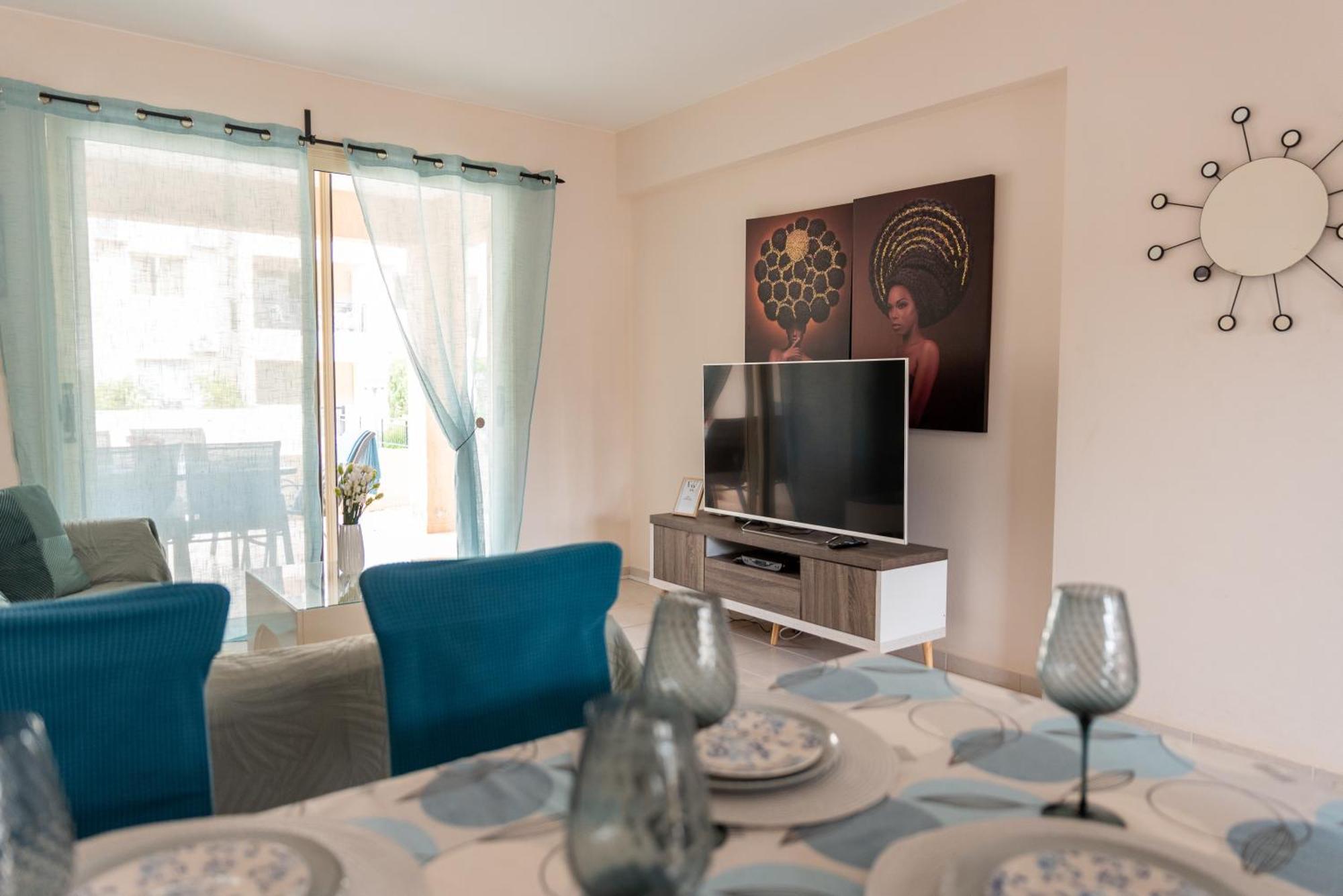 Royal Seacrest F G5 Ground Floor Apartment Paphos ภายนอก รูปภาพ