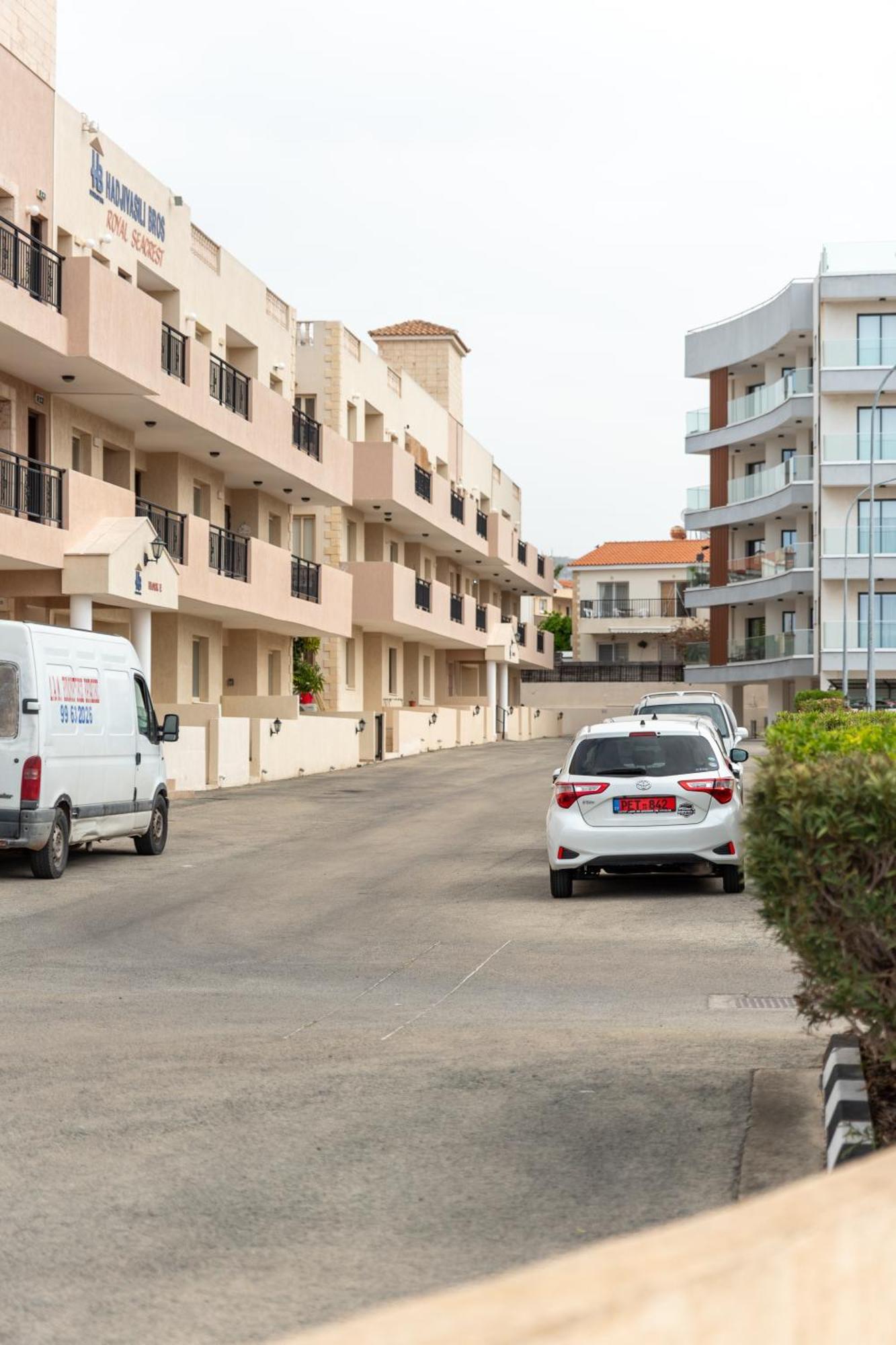 Royal Seacrest F G5 Ground Floor Apartment Paphos ภายนอก รูปภาพ